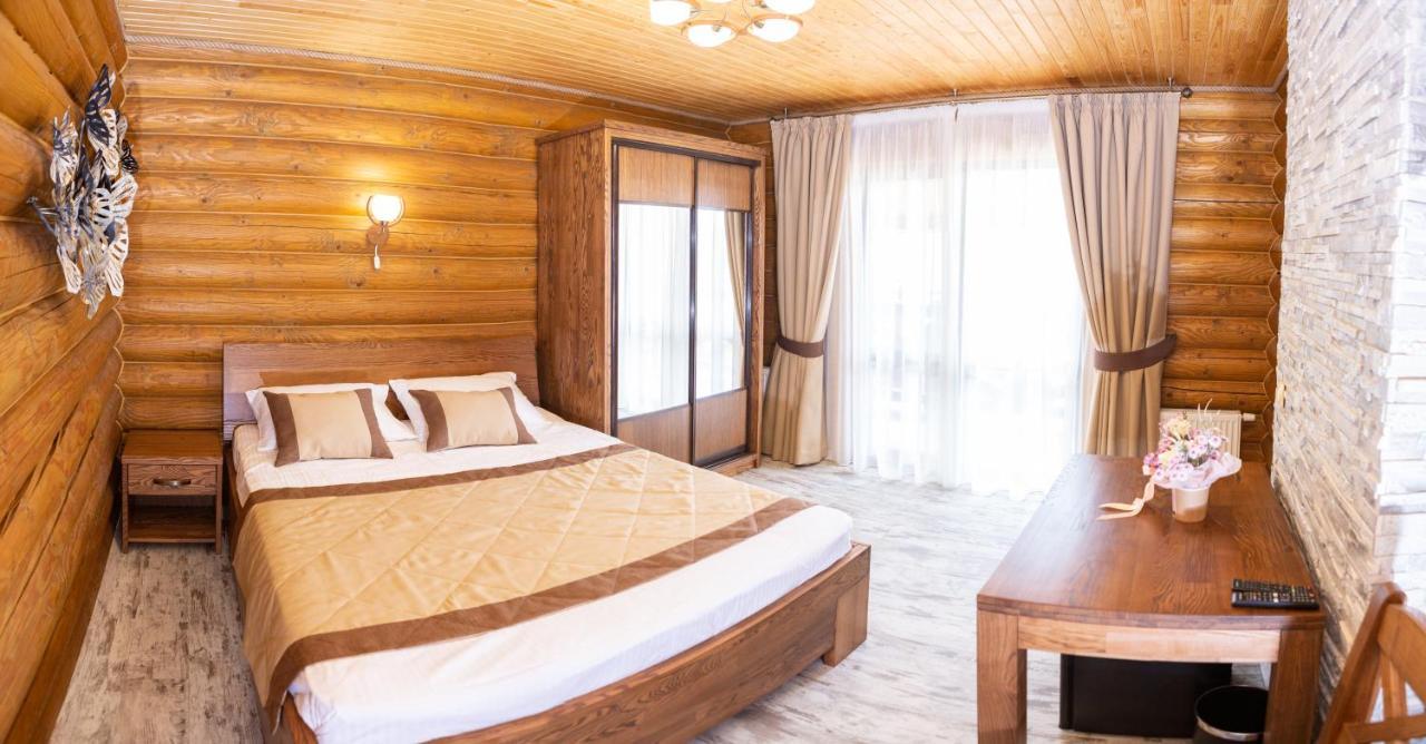 Viking Hotel Bukovel Extérieur photo