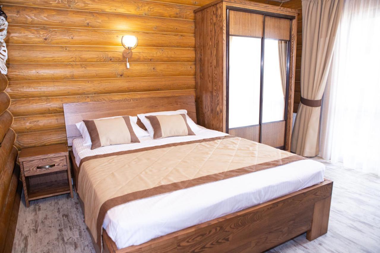 Viking Hotel Bukovel Extérieur photo