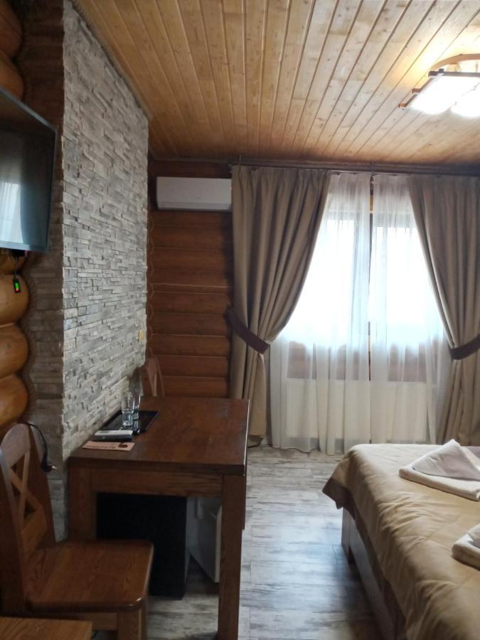Viking Hotel Bukovel Extérieur photo