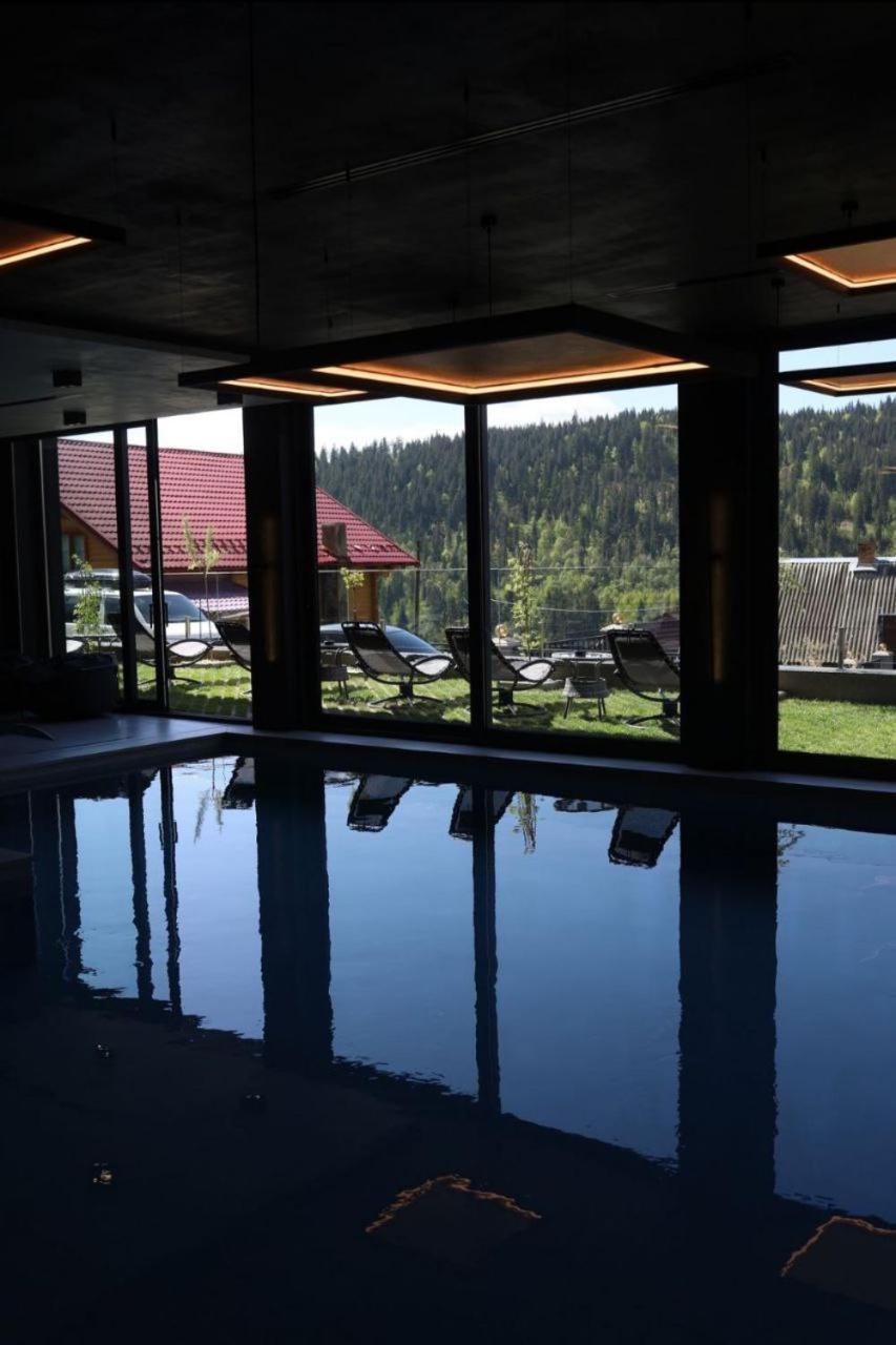 Viking Hotel Bukovel Extérieur photo